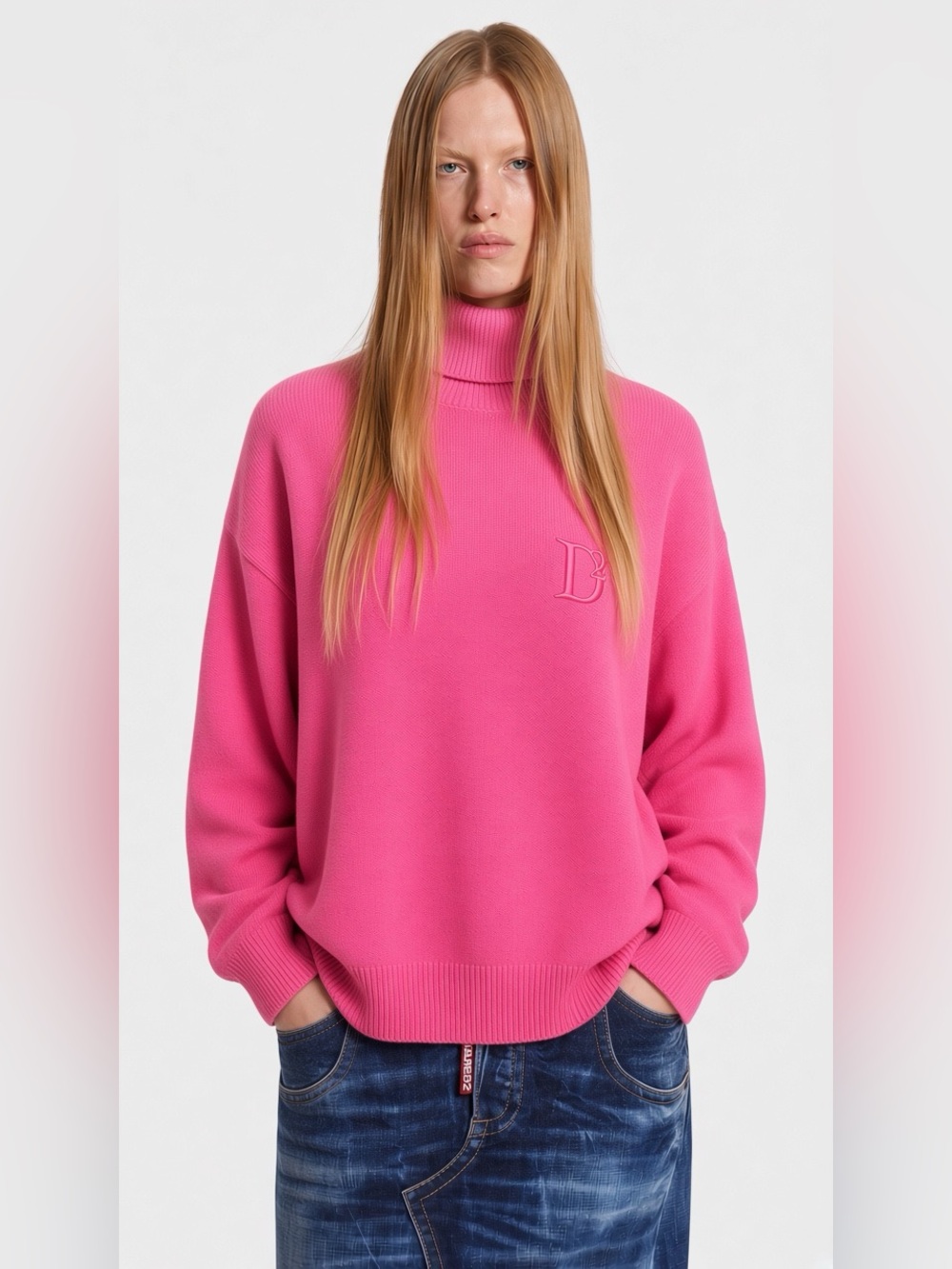 DSQUARED2 oversized D2 logo Hot Pink Turtleneck Sweater virgin wool